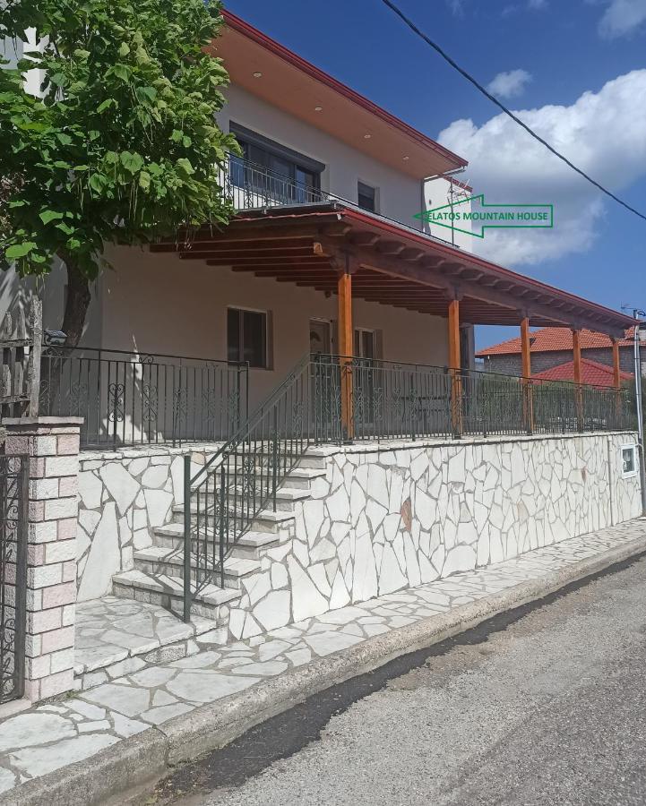 فيلا Elatos Boutique Mountainhouse كاربينيسي المظهر الخارجي الصورة