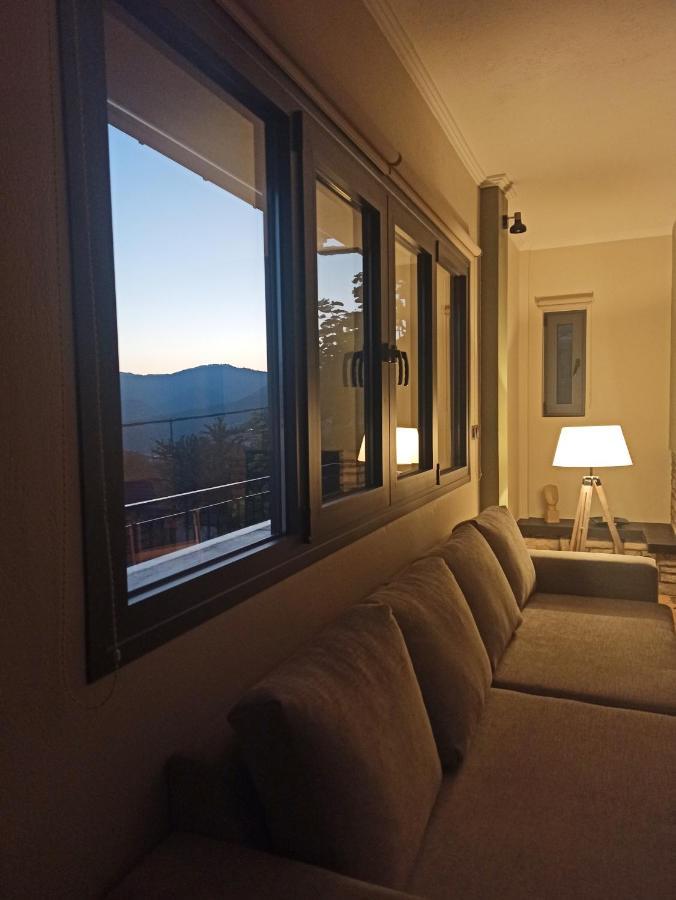 فيلا Elatos Boutique Mountainhouse كاربينيسي المظهر الخارجي الصورة